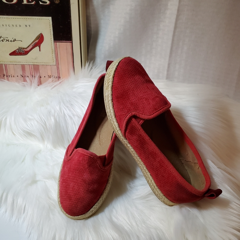 Clarks Danelly Rae Red loafers Sz 6